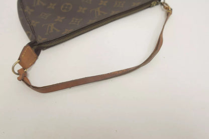 Louis Vuitton Pochette