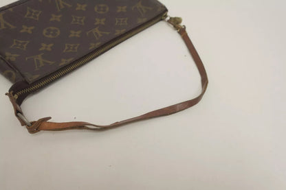 Louis Vuitton Pochette