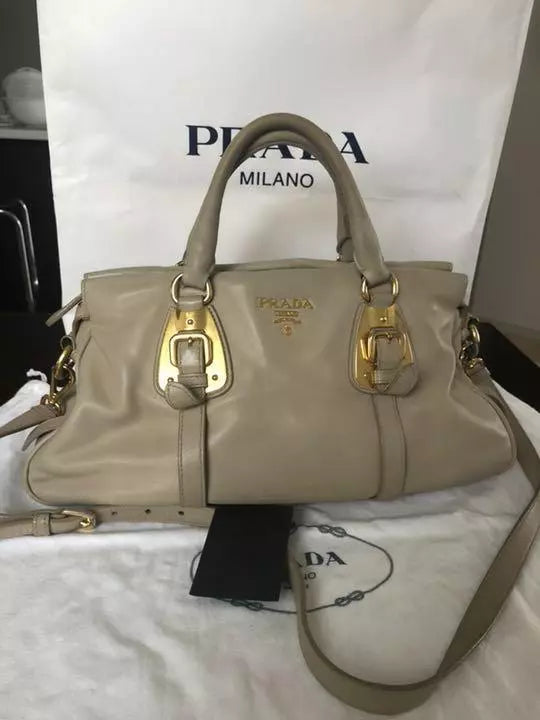 Prada Veske