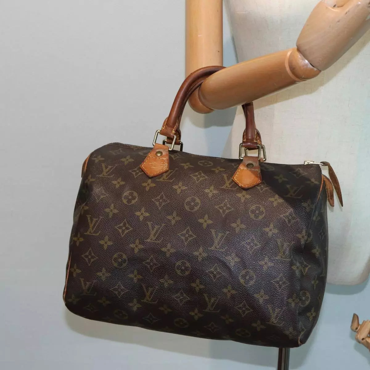 Louis Vuitton Speedy 30