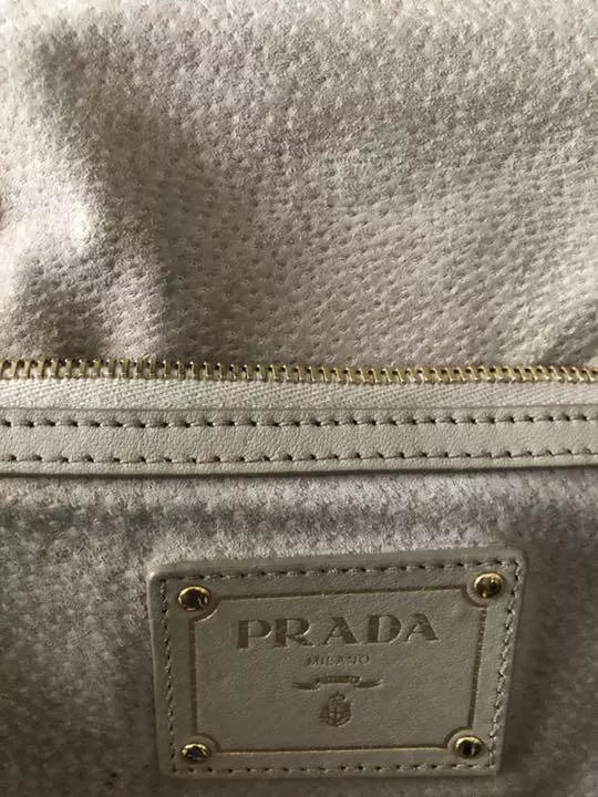 Prada Veske