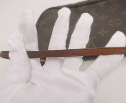 Louis Vuitton Pochette