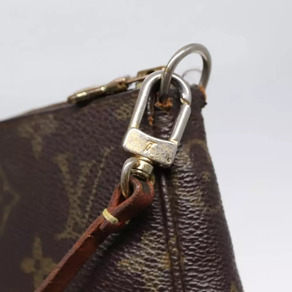 Louis Vuitton Pochette