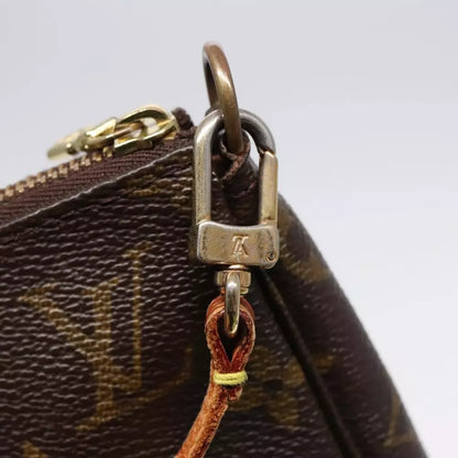 Louis Vuitton Pochette