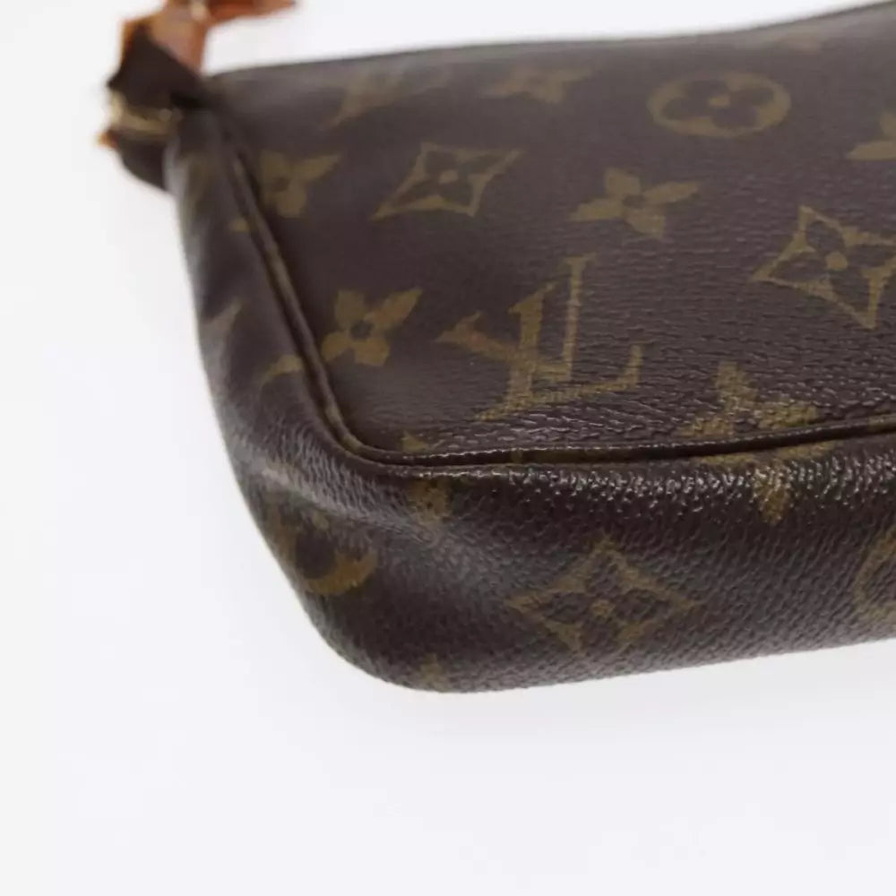 Louis Vuitton Pochette