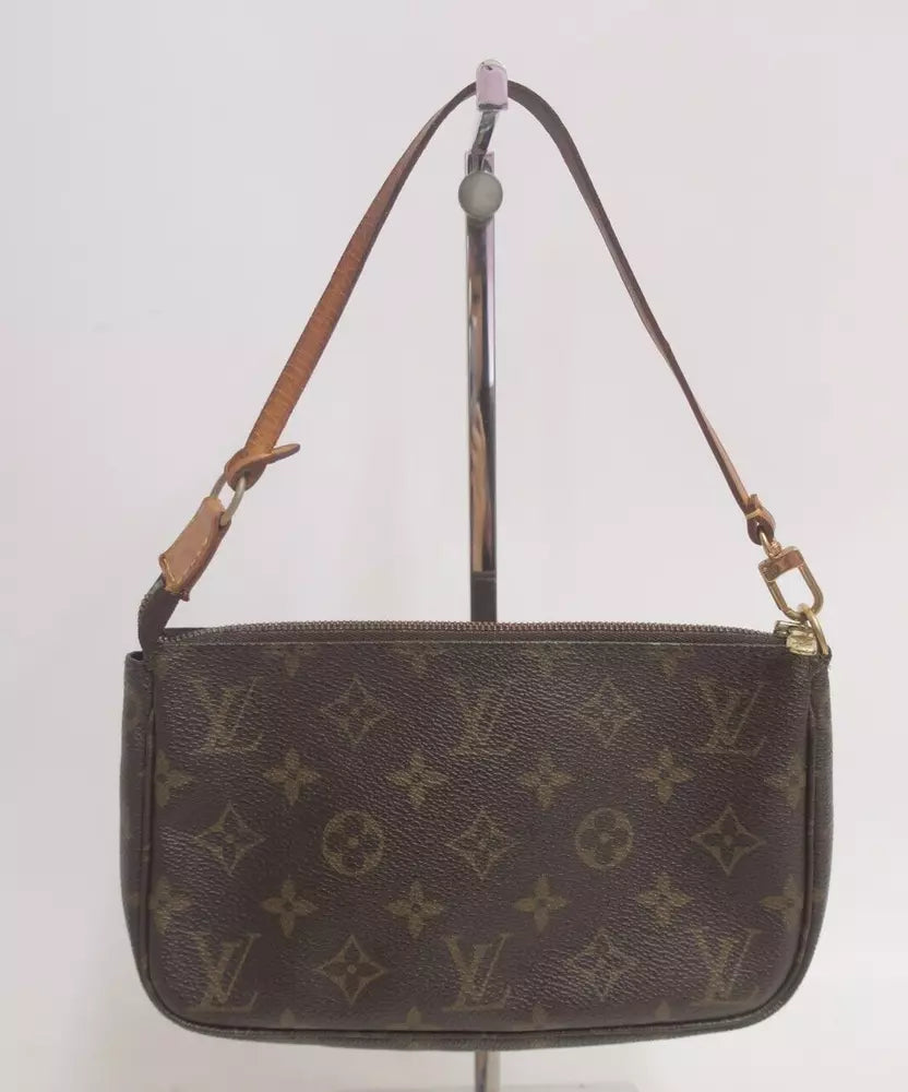 Louis Vuitton Pochette